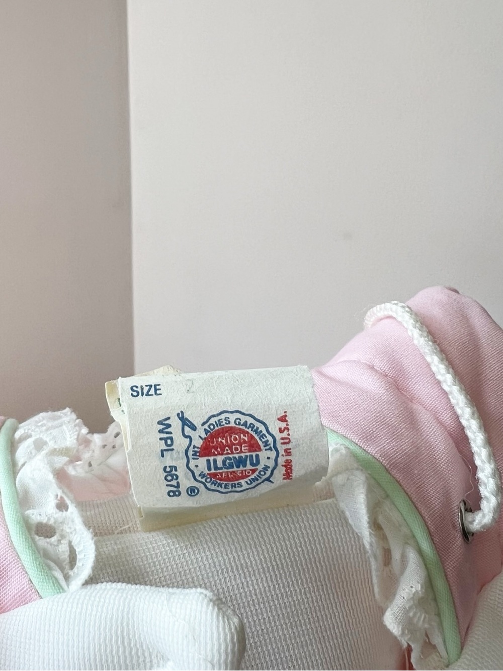 Vintage Sesame Street Big Bird Pink Snowsuit | Size 2 | Union USA Made - Picture 9 of 13
